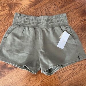 Spiritual gangster Olive Green Women's Shorts
